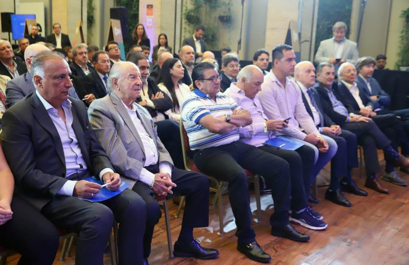 6425c4e958899_800x518